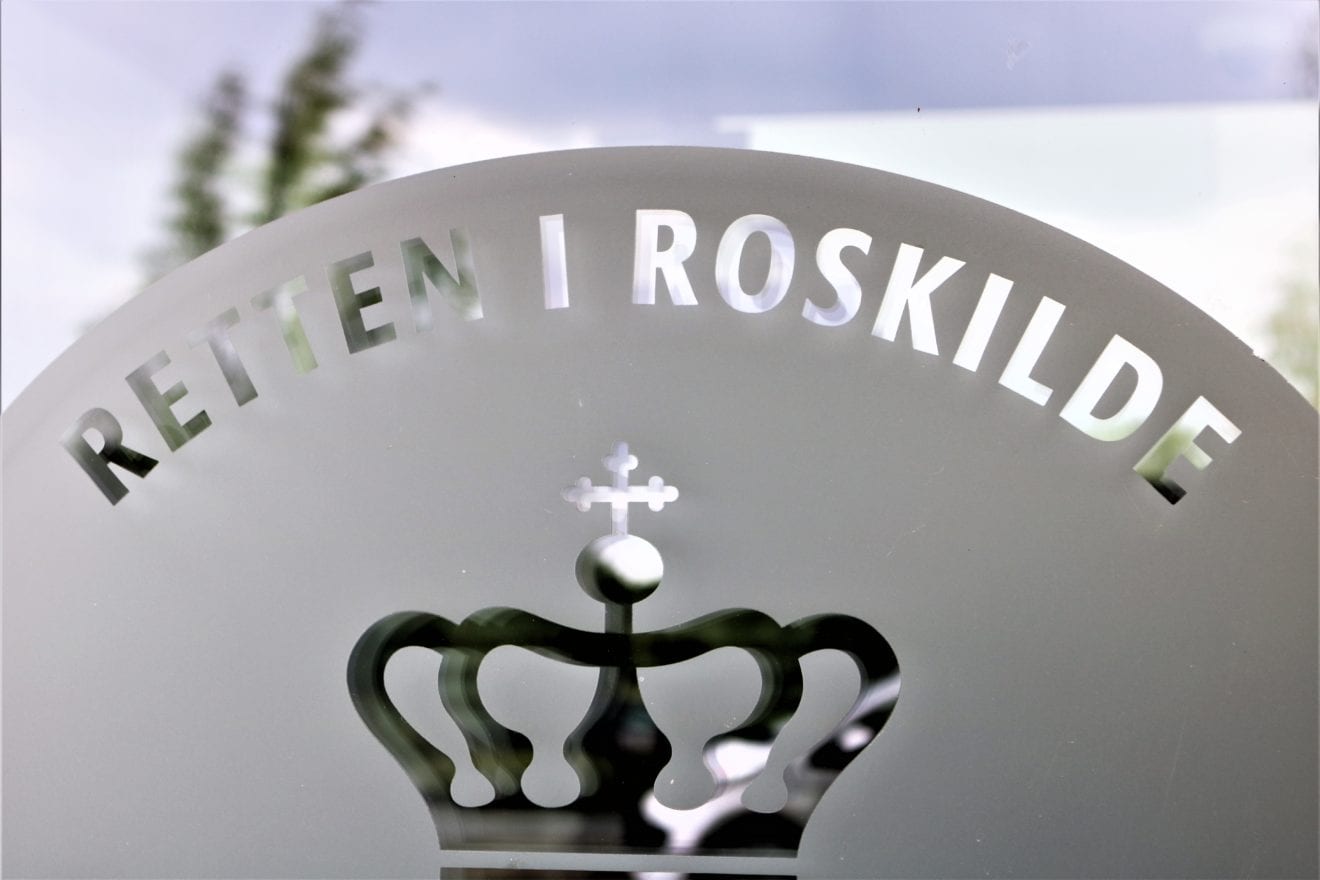 Kvinde anholdt som mistænkt for knivstikkeri i Roskilde