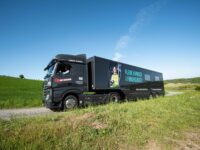 Populær kæmpe-truck på Danmarksturné besøger Roskilde